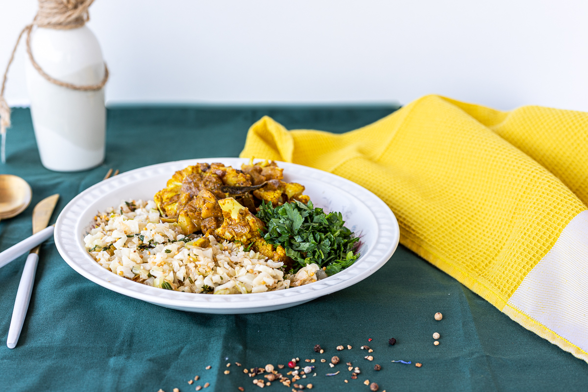 Veganes Karfiol Curry mit low carb Pastinaken Reis - Koch mit Herz